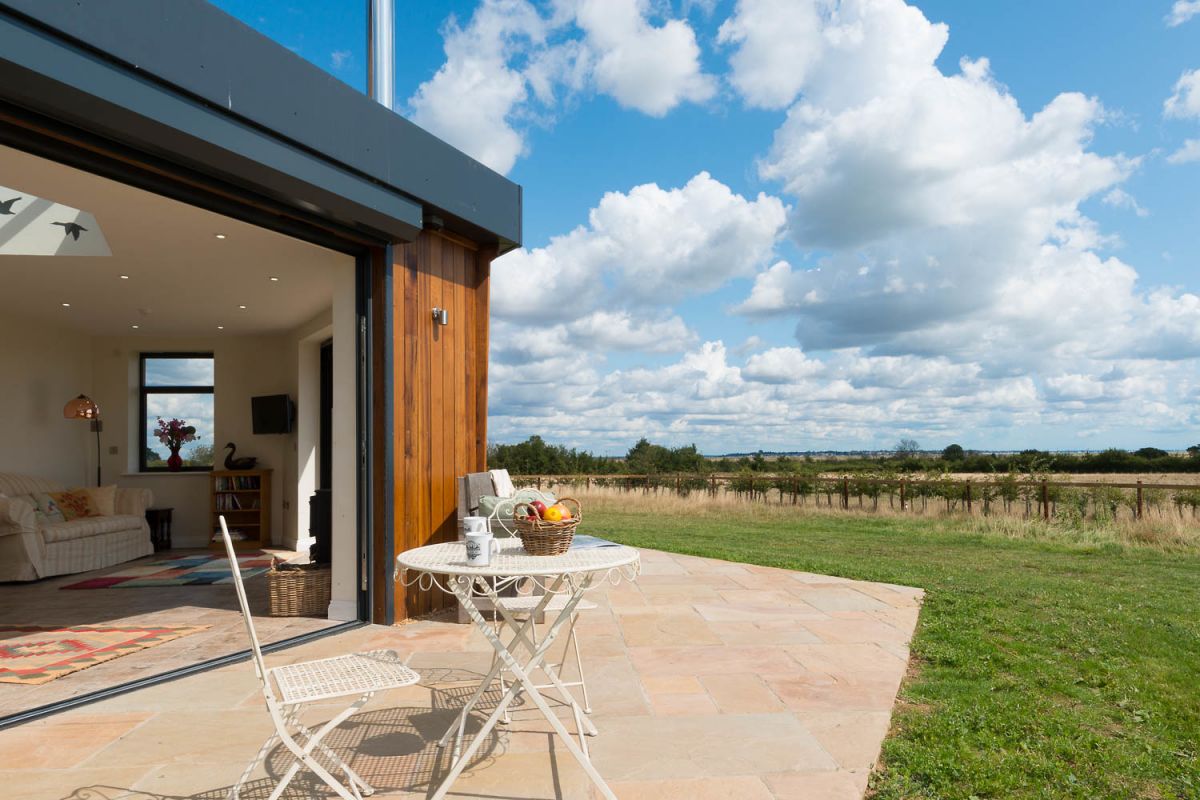 Holiday Cottage with tent pitch in Essex