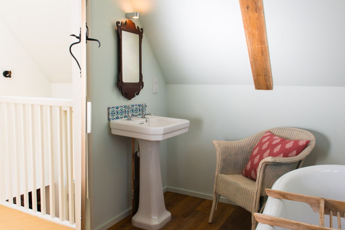 Suffolk cottage bathrom