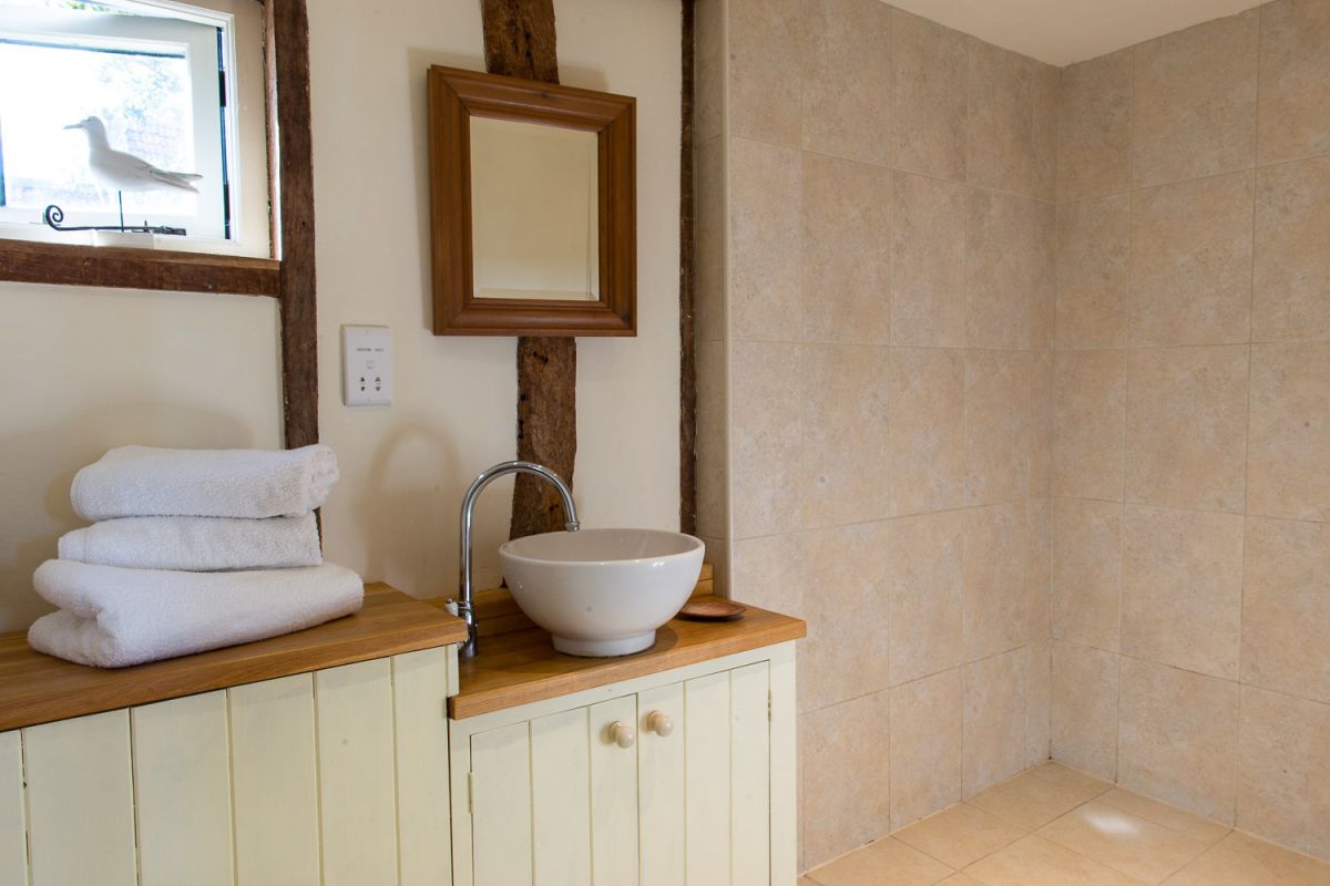 Essex cottages with lovely big wet rooms