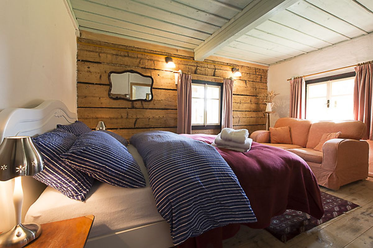 Romantic bedroom holiday cottage