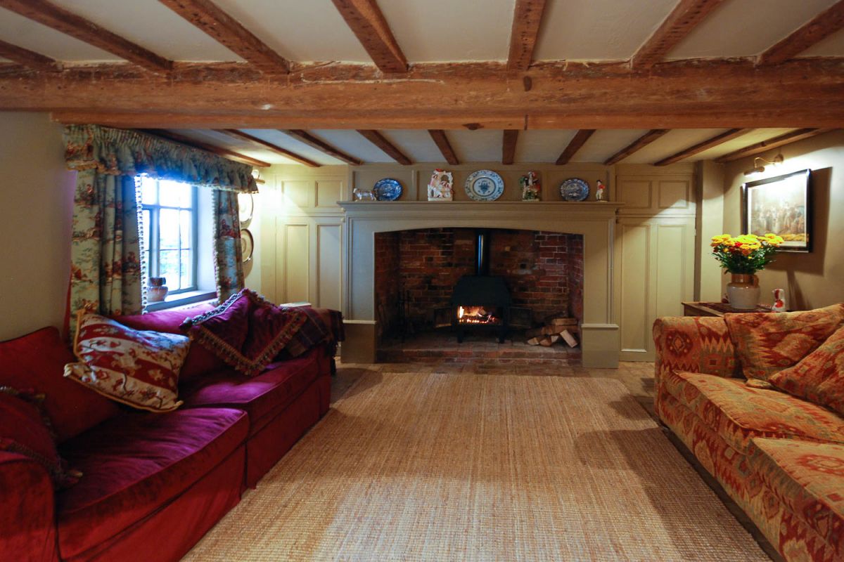 spacious luxury cottage in Suffolk