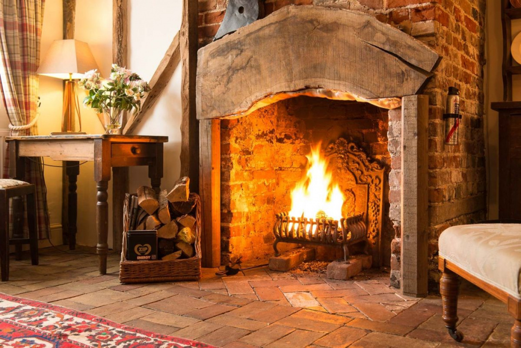 romantic cottages with open fire