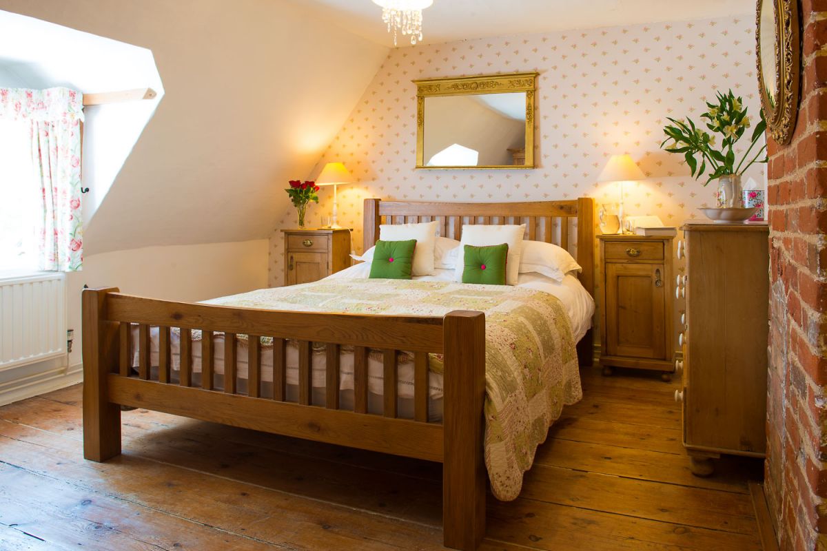 Romantic self catering cottages in Suffolk