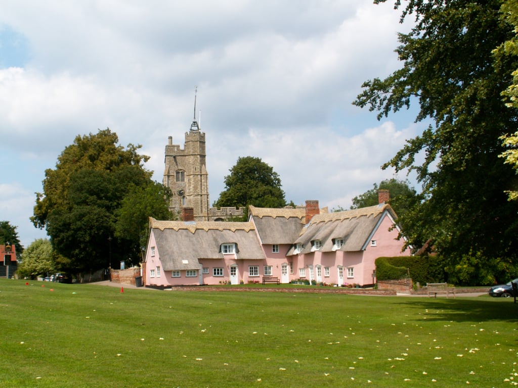 The Enchanting Suffolk Pink on the Thatched Cottages of Suffolk